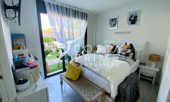 Odsprzedaż - Szalet - Finestrat