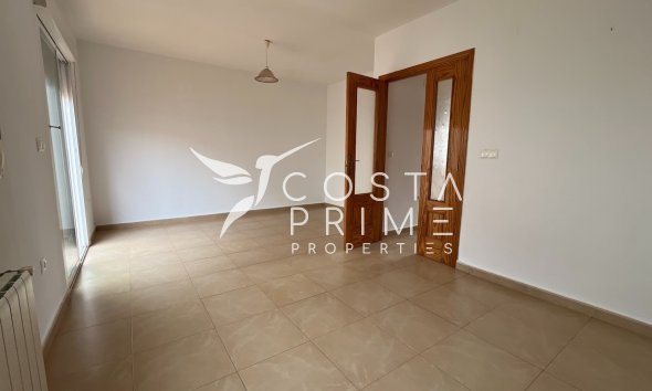 Resale - Townhouse / Semi - Polop