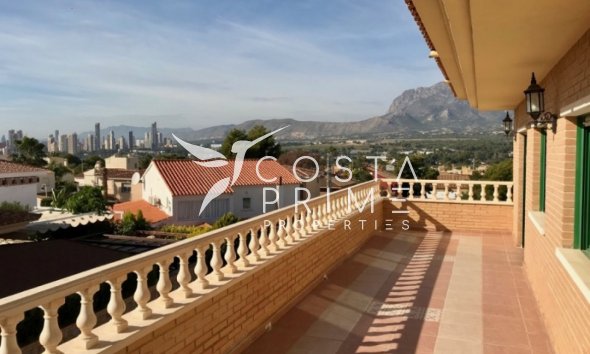 Resale - Villa  - Benidorm