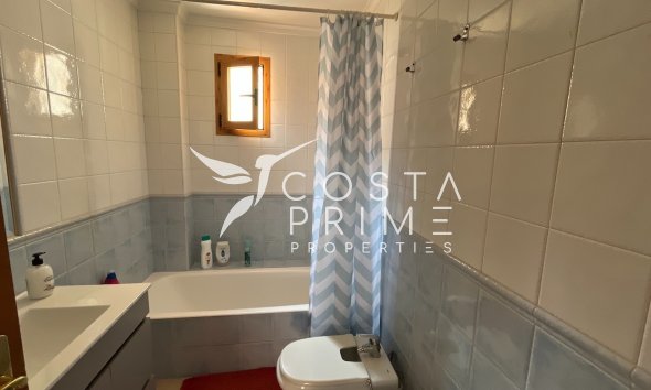 Resale - Townhouse / Semi - La Nucía