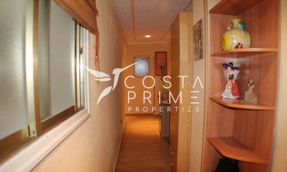 Resale - Apartment / Flat - Benidorm