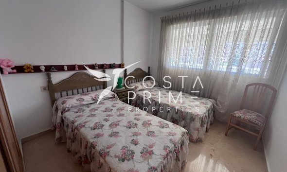 Resale - Apartment / Flat - Benidorm