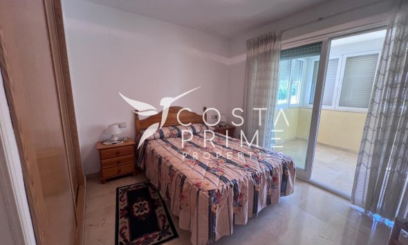 Resale - Apartment / Flat - Benidorm