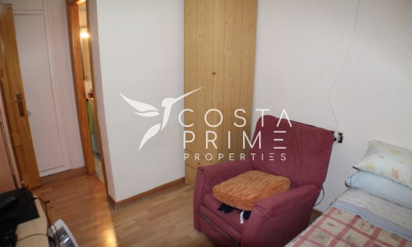 Resale - Apartment / Flat - Benidorm