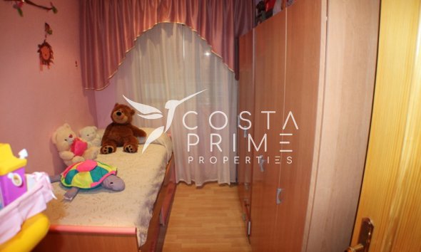 Resale - Apartment / Flat - Benidorm