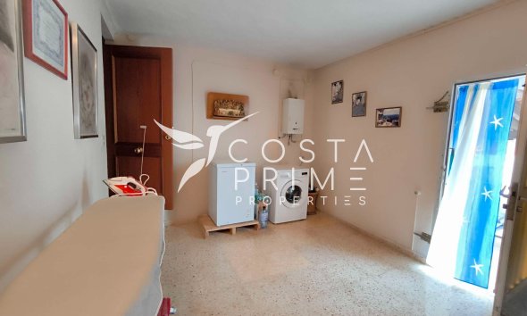 Resale - Villa  - La Nucía