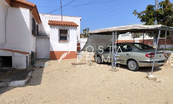Resale - Villa  - La Nucía
