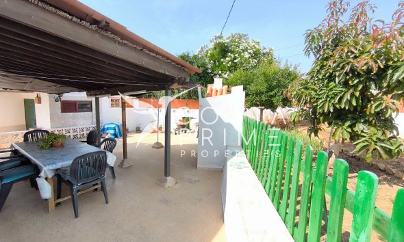 Resale - Villa  - La Nucía