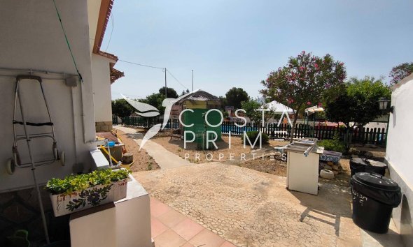 Resale - Villa  - La Nucía