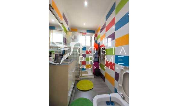 Resale - Villa  - Polop