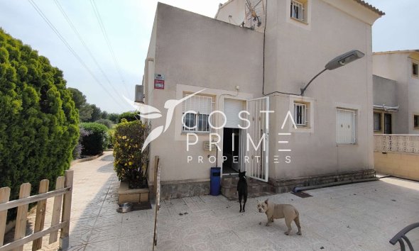 Resale - Villa  - Polop