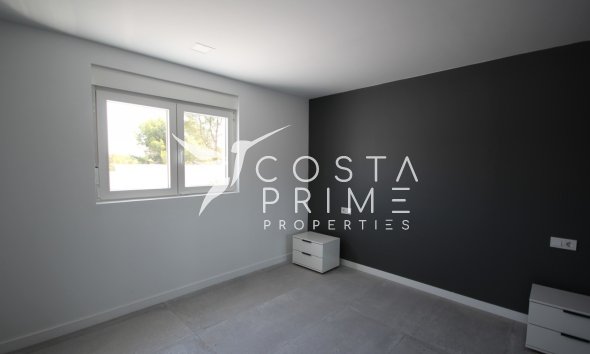 Resale - Villa  - La Nucía