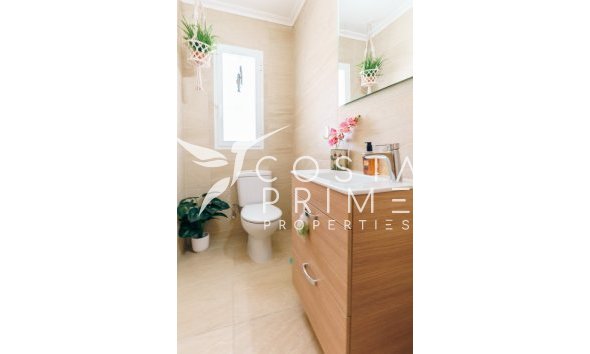 Újraértékesítés - Villa  - La Nucía