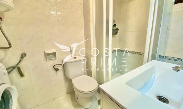 Resale - Apartment / Flat - Benidorm