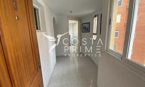 Resale - Apartment / Flat - Benidorm