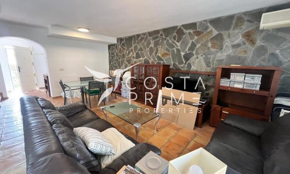 Resale - Townhouse / Semi - Finestrat