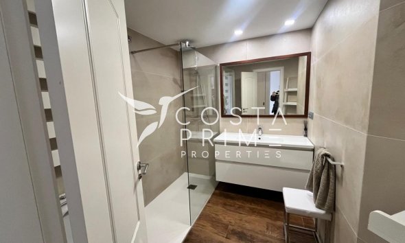 Resale - Townhouse / Semi - Finestrat