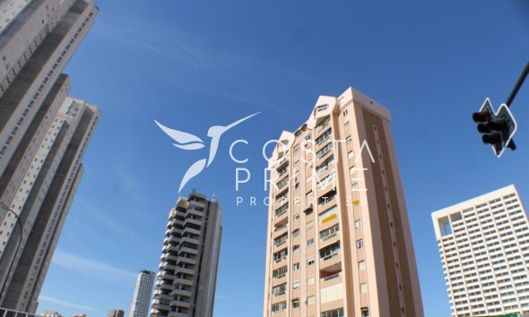 Resale - Apartment / Flat - Benidorm