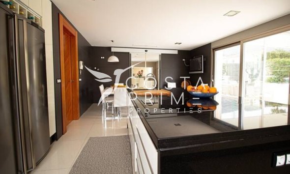 Újraértékesítés - Villa  - Albir