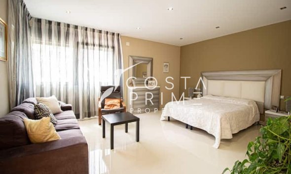 Újraértékesítés - Villa  - Albir