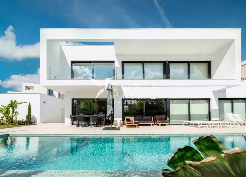 Nowy budynek - Szalet - Molina De Segura