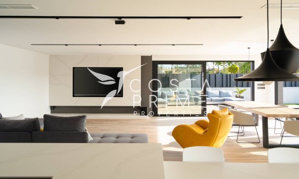 Nowy budynek - Szalet - Molina De Segura