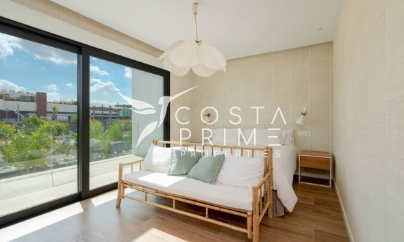 Nowy budynek - Szalet - Molina De Segura