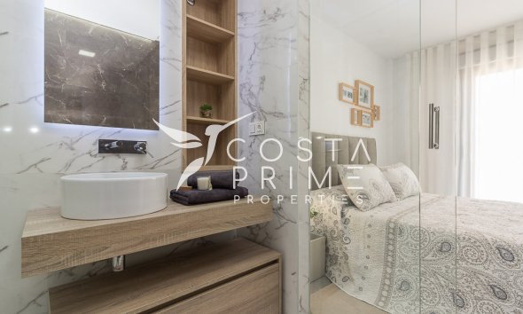 Nowy budynek - Kamienica / bliźniak - Torrevieja