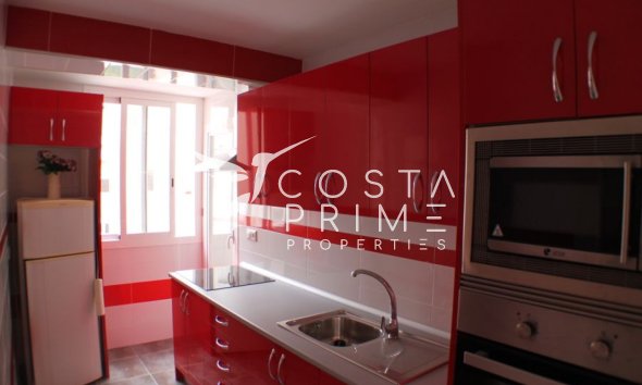 Resale - Apartment / Flat - Benidorm