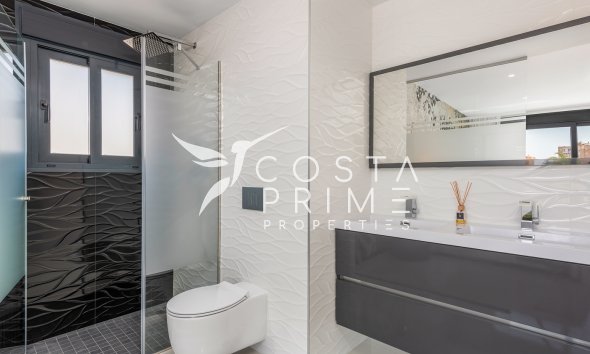 Nowy budynek - Szalet - Playa Paraiso