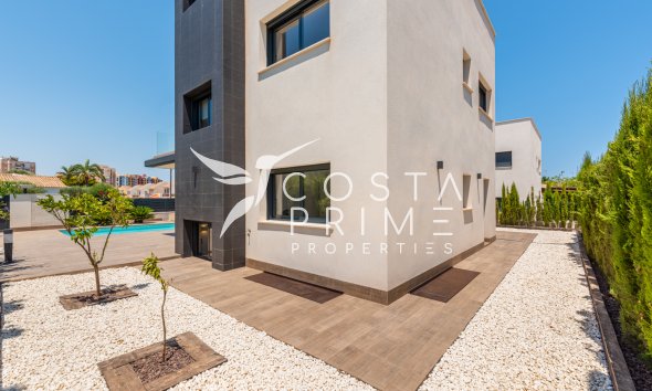 Obra nueva - Chalet / Villa - Playa Paraiso