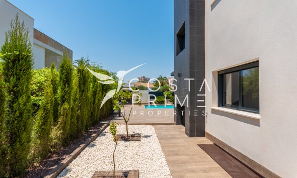 Obra nueva - Chalet / Villa - Playa Paraiso