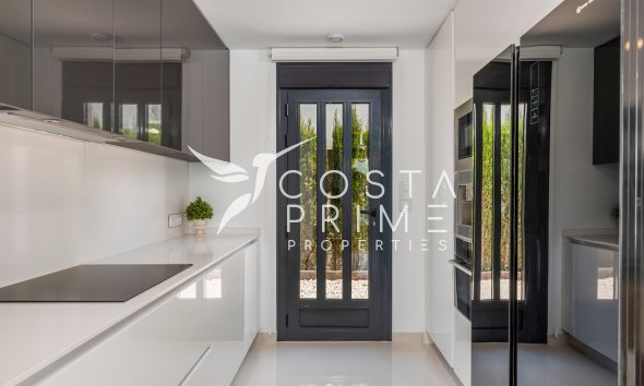 Obra nueva - Chalet / Villa - Playa Paraiso