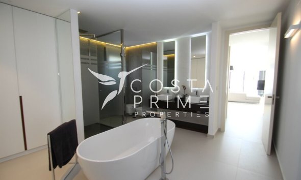 Obra nueva - Chalet / Villa - San Miguel de Salinas