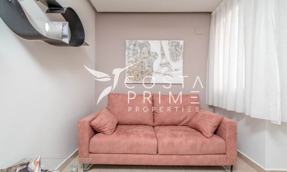 Obra nueva - Chalet / Villa - Los Alcazares