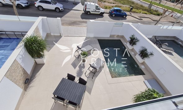 Nowy budynek - Szalet - Las Esperanzas