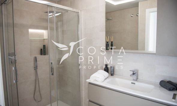 Nowy budynek - Szalet - Las Esperanzas