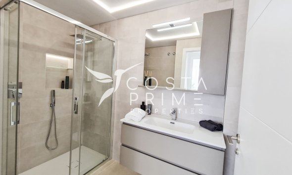 Nowy budynek - Szalet - Las Esperanzas