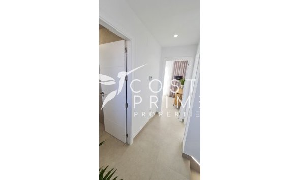 Nowy budynek - Szalet - Las Esperanzas