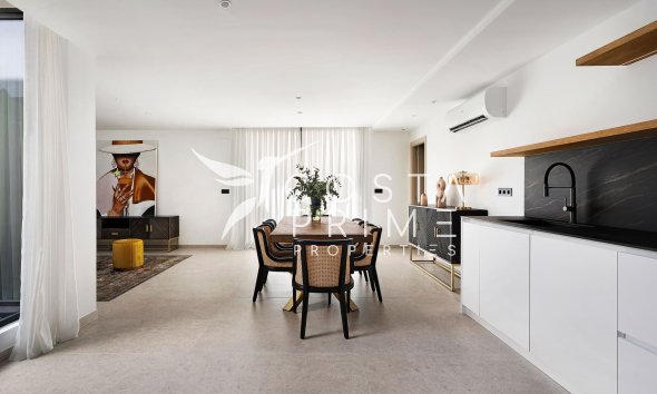 Nowy budynek - Szalet - La Nucía