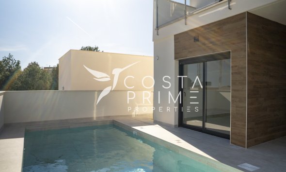 Nowy budynek - Szalet - Coloma