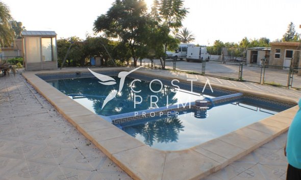 Resale - Villa  - Villajoyosa