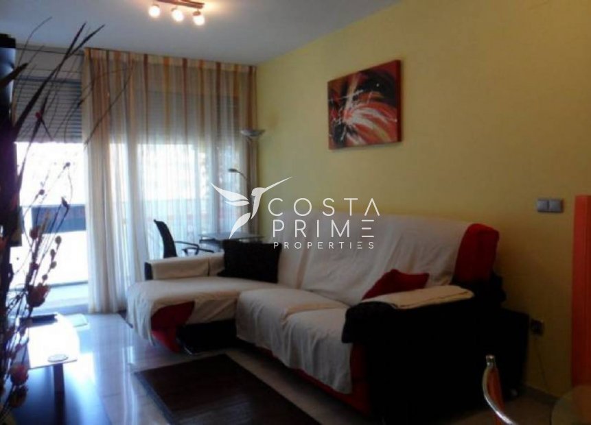 Resale - Apartment / Flat - Villajoyosa