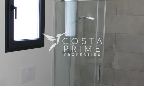 Nowy budynek - Szalet - Torre Pacheco