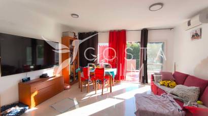 Odsprzedaż - Kamienica / bliźniak - La Nucía