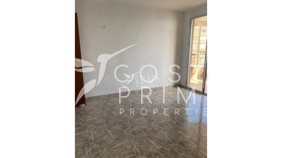 Resale - Apartment / Flat - Benidorm