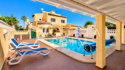 Resale - Townhouse / Semi - La Nucía