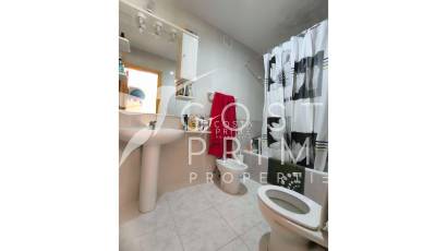 Odsprzedaż - Kamienica / bliźniak - La Nucía