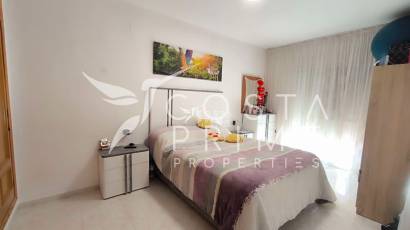 Odsprzedaż - Kamienica / bliźniak - La Nucía