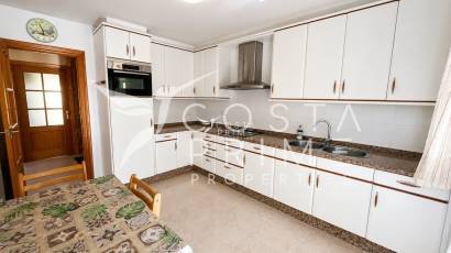 Resale - Townhouse / Semi - La Nucía